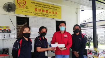 Donation to Mercy Malaysia
