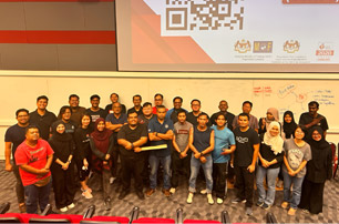 Building a Safer Workplace Through First Aid Training